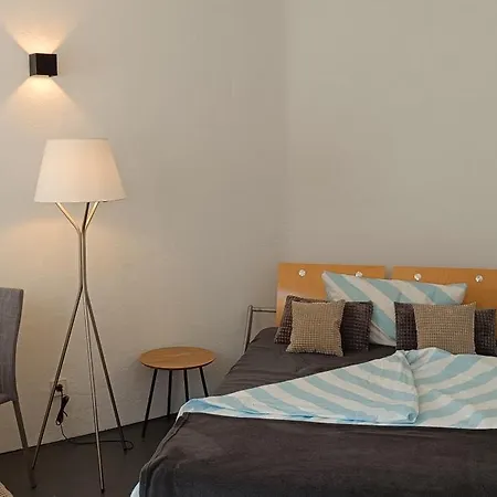 Modern With Bathroom Shower And Kitchen * Ebhausen